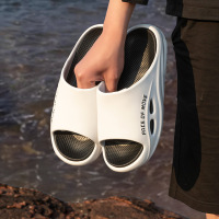 夏季拖鞋外穿高级感增高厚底透气家用室内防滑情侣时尚男士拖鞋