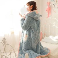 珊瑚绒睡袍女可爱冬季三层夹棉加绒加厚加长款超厚家居服可爱睡衣