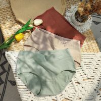 内裤女纯棉中腰收腹大码透气女士三角短裤少女裤头