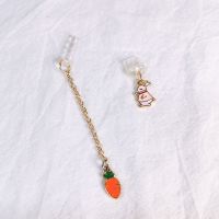 粉色小兔兔+萝卜[分体] 椭圆type-c[充电口不分正反]|迷你卡通吊坠30防尘塞p30充电口耳机孔手机堵type-c