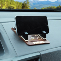 车载防晒防滑垫硅胶导航汽车手机架垫仪表台多功能支架防滑垫摆件
