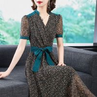 法式显瘦连衣裙女夏2020新款高端气质短袖修身大摆碎花雪纺长裙新