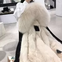 可拆卸2020新款冬季狐狸貉子毛内胆派克服大衣中长款仿皮外套女