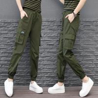 工装裤女显瘦高腰宽松户外运动束脚帅气迷彩裤女多口袋军绿休闲裤