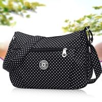 新款大容量帆布单肩女包斜跨妈咪背包出行女休闲包帆布女生潮包包