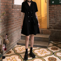 大码女装夏季法式小众复古裙子女赫本风小黑裙胖MM心机西装连衣裙