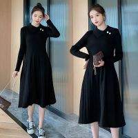 哺乳连衣裙秋季毛衣女产后期喂奶衣服孕妇哺乳秋装外出时尚辣妈款