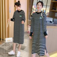 哺乳衣冬季毛衣裙外出哺乳装秋冬连衣裙产后中长款条纹针织喂奶衣