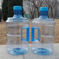 加厚7.5升手提纯净水桶 饮水机桶5l户外容器食品级10升打水桶带盖|蓝色5升2个箱装