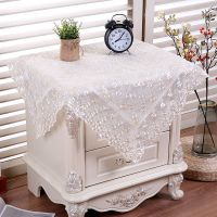 万用盖巾餐桌盖布圆桌盖布茶几桌布蕾丝长方形餐桌床头柜防尘罩|双色梅米色 85*85两片装