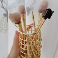 ins化妆刷桶北欧风桌面金色圆形美妆刷收纳筒梳子眉笔筒品收纳盒