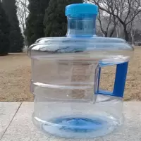 纯净水桶5升加厚饮水机水桶7.5升矿泉水家用桶户外食品级饮水用具|蓝色7.5升1个纸箱装