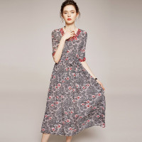 2020夏季新款女装V领短袖重工刺绣修身气质款桑蚕丝连衣裙 图片色