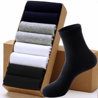 袜子男中筒防臭袜秋冬厚款男士纯色运动袜长筒四季男袜