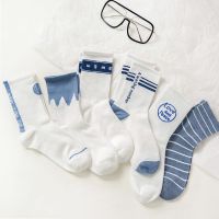 袜子女韩版中筒ins潮蓝色系情侣运动袜个性街头秋季学院风男中袜