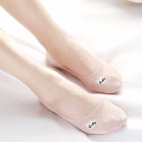 袜子女韩版短袜棉质浅口隐形袜夏季学生船袜硅胶防滑超薄低帮四季