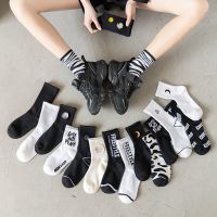 黑色袜子女中筒ins潮夏季薄款春秋韩版ulzzang白色棉街头男长筒