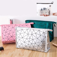 网红化妆品包ins风超火少女心收纳盒小号大容量旅行便携洗漱包袋