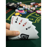 扑克牌塑料加厚防水可水洗耐磨牛牛三公小字窄牌娱乐扑克