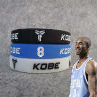 篮球星8号.布莱恩特 耐标夜光运动手环 硅胶腕带手链81分纪念