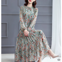 思曼莉特卖雪纺连衣裙女秋装20新款长袖收腰复古波点印花大摆裙子