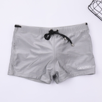 泳裤 男 平角 时尚纯色男士泳衣 凸护垫防尴尬 水园戏水泳裤