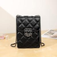 新款时尚单肩包百搭迷你链条菱格小香风斜挎包韩版手机包