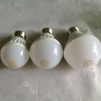 苏宁优购  LED超亮节能灯泡E27螺口室内照明家用暖白球泡灯