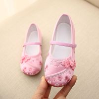 新款老北京儿童布鞋女童绣花鞋复古汉服鞋民族风学生舞蹈表演出鞋