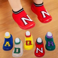 春季新品宝宝不掉跟防滑透明硅胶软底男女童舒适透气学步鞋0至3岁