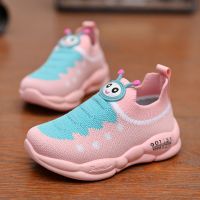 学步鞋春秋小童透气网鞋软底女网面运动鞋男童休闲毛毛虫飞织鞋子