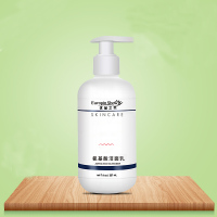 氨基酸洁面乳深层清洁毛孔控油补水男女士