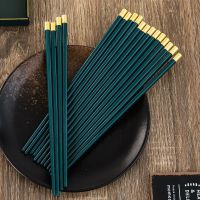 苏宁放心购环保陶瓷筷子家用防霉耐高温餐具防滑筷子祖母绿北欧送礼套装