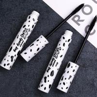 均色 斑点狗睫毛膏防水纤长卷翘不晕染加密加长橄榄形刷头