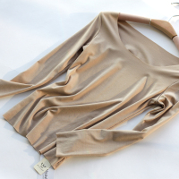 stw女式内衣打底秋衣莫代尔无痕保暖上装圆领长袖t恤宽松上衣肉色