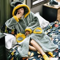 睡衣女秋冬款加厚保暖法兰绒宽松珊瑚绒浴袍睡袍女冬天可爱家居服