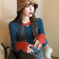 撞色针织打底衫女长袖上衣手指复古气质圆领套头内搭紧身毛衣秋冬