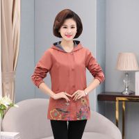 中老年外套女新款大码绣花印花风衣50-60-70岁妈妈装春秋装夹克衫