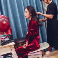 冬季新娘晨袍长袖定制伴娘团金丝绒睡袍睡衣女士结婚红色加厚秋天