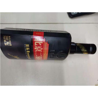 北京二锅头大师酿黑色小方瓶500ml