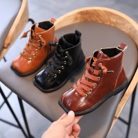 女童短靴1岁新款小皮鞋子秋冬加绒儿童洋气公主棉靴子女宝马丁靴2