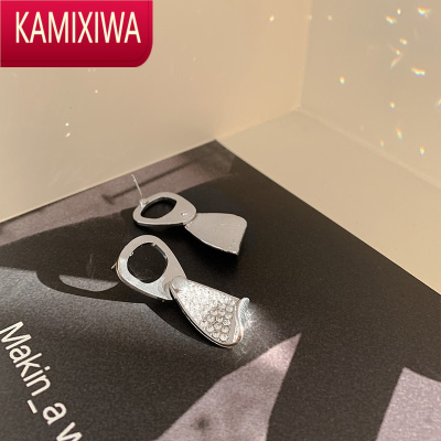 KAMIXIWA独特易拉罐环设计耳环2022年新款潮耳饰女夏天耳钉高级感冷淡ins