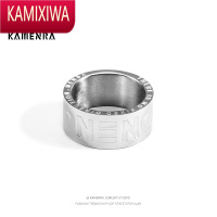KAMIXIWACARMEN卡门 设计字母戒指男士钛钢食指尾戒指环嘻哈潮单身戒