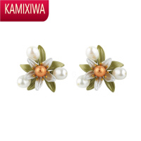 KAMIXIWA高级感气质百搭耳钉女简约小巧清新橙花珍珠耳环ins风小众