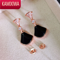 KAMIXIWA银镀金白贝母轻奢设计感扇形耳环小裙子耳钉2021年新款潮