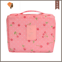 化妆包女便携洗漱新款超大容量网红旅行日用品多功能ins风收纳袋 三维工匠 粉色樱桃1个