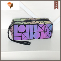 化妆包便携小号收纳包ins风超火网红装口红大容量简约韩国化妆袋 三维工匠 多边形变色长方形