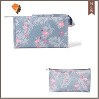 可爱三件套化妆包防水洗漱包便携学生收纳包口红袋美容店赠品包包 三维工匠 中号+小号 火烈鸟