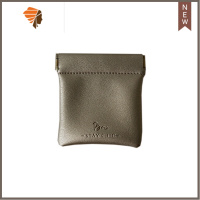 ins超火化妆包小号便携airpods保护套迷你精致小包杂物口红收纳包 三维工匠 古铜—小号