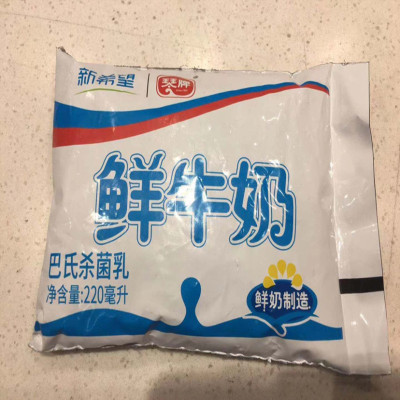 新希望(琴牌)巴氏袋纯牛奶220ml